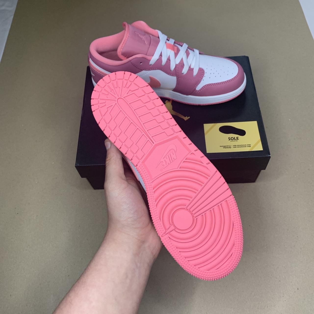 Nike air Jordan 1 low berry chalk... - Depop