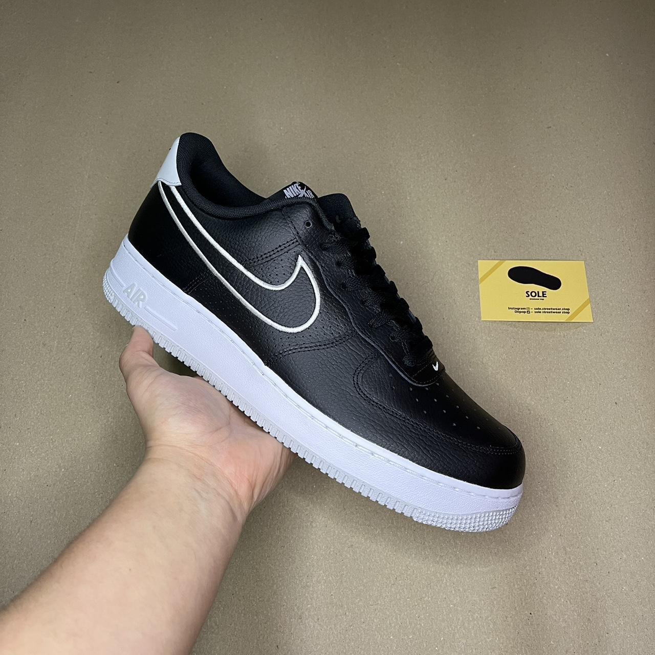 mens black and white nike air force 1