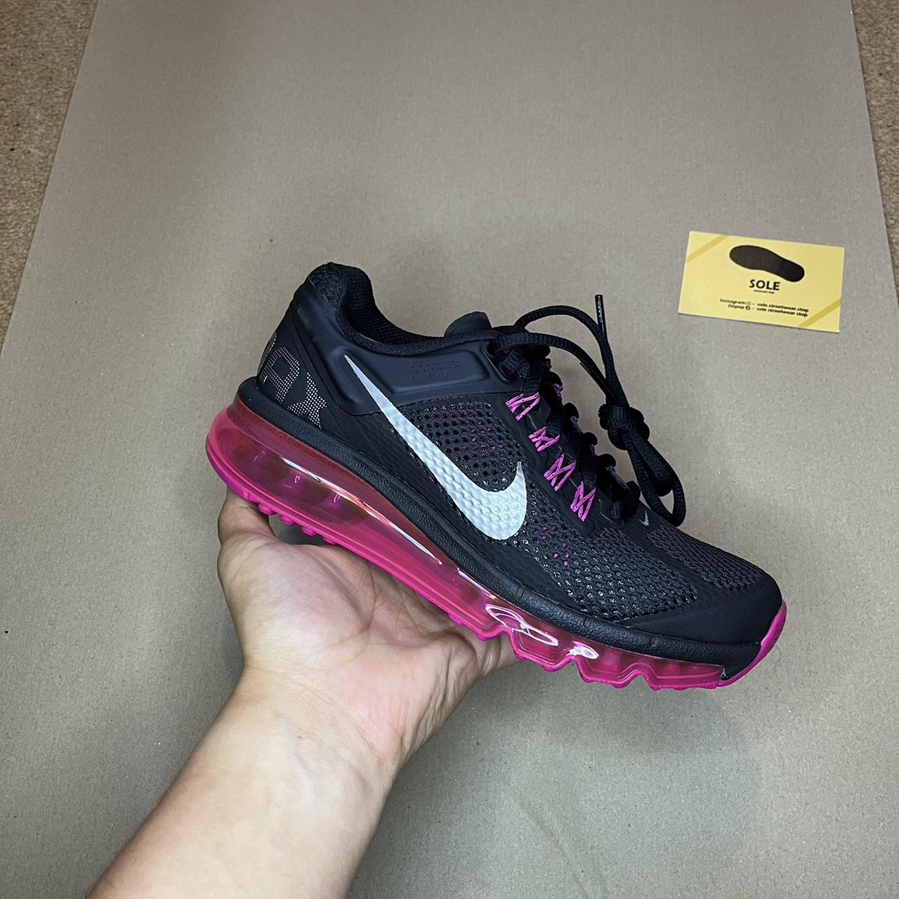 Pink and black nike air max trainers on sale