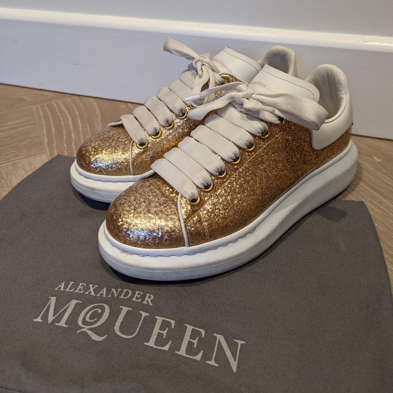 alexander mcqueen trainers black and gold