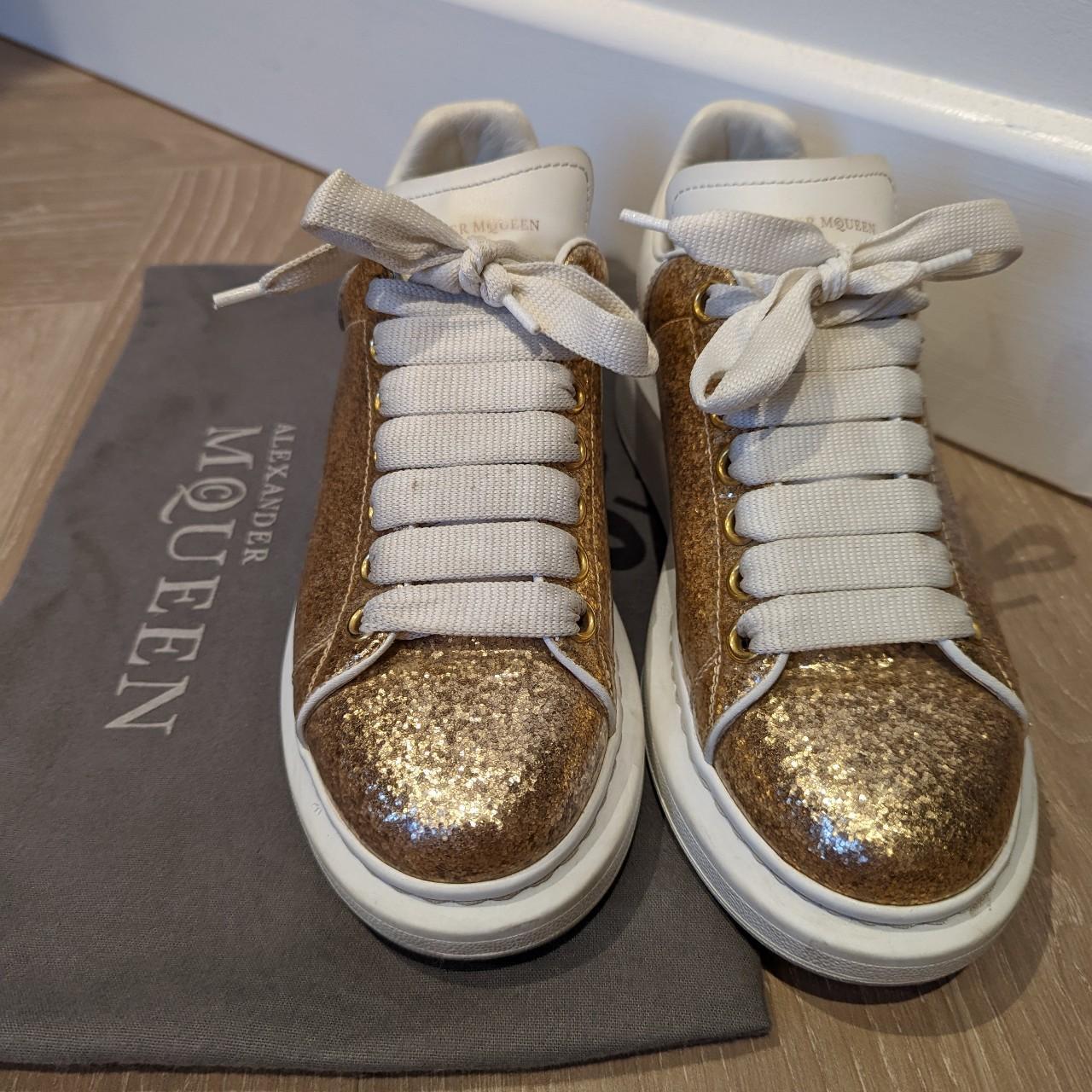 alexander mcqueen trainers black and gold