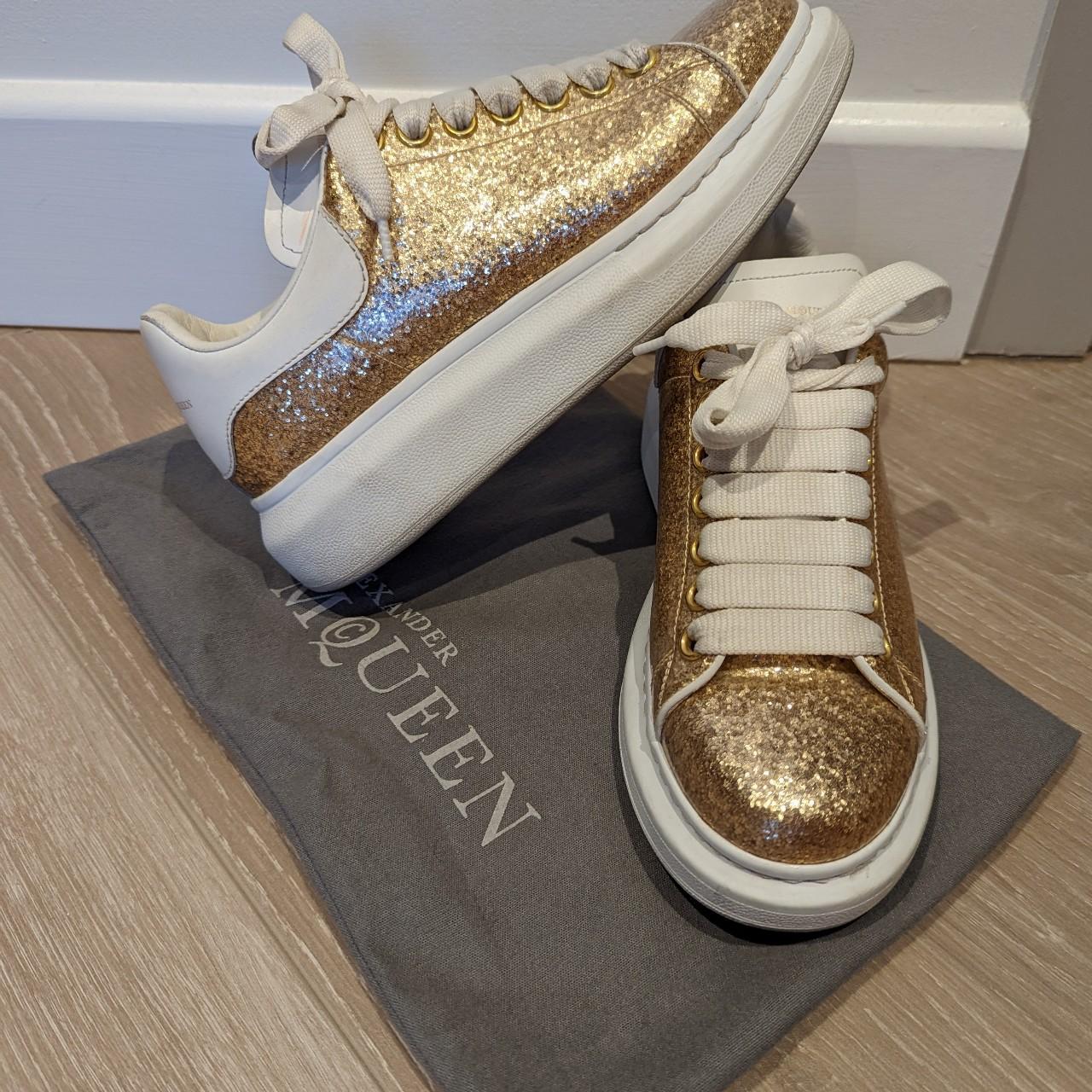 alexander mcqueen trainers black and gold