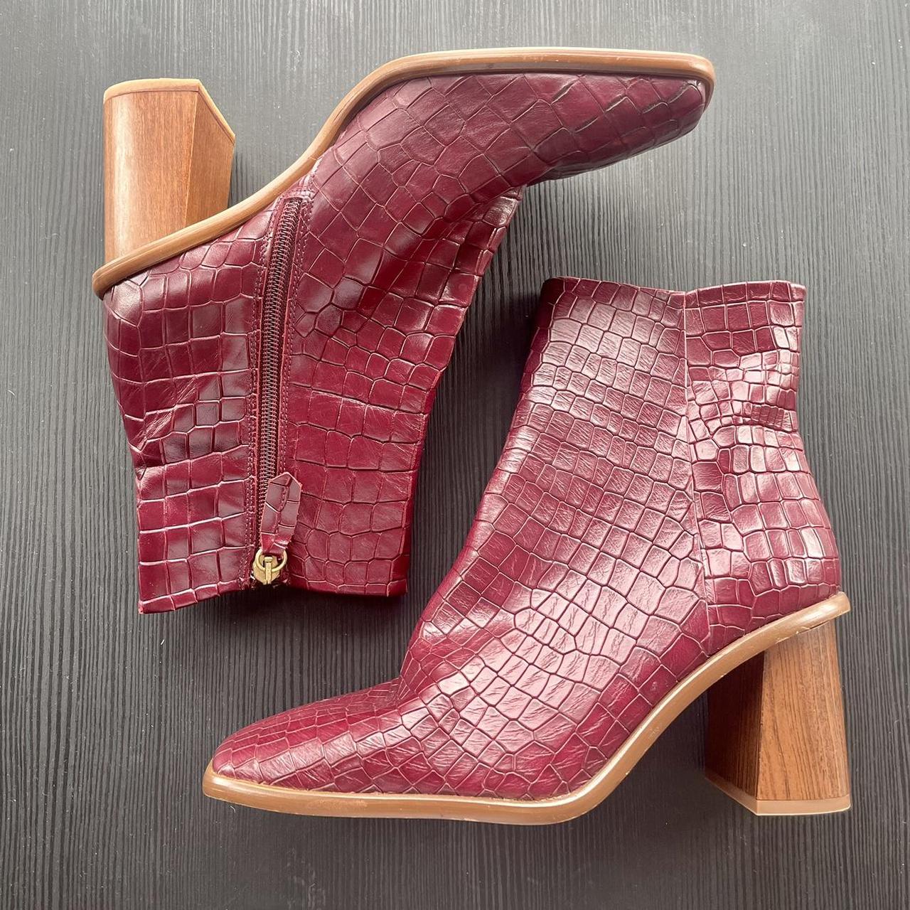 JIGSAW CONDUIT CROC LEATHER BOOTS IN RED BURGUNDY. Depop