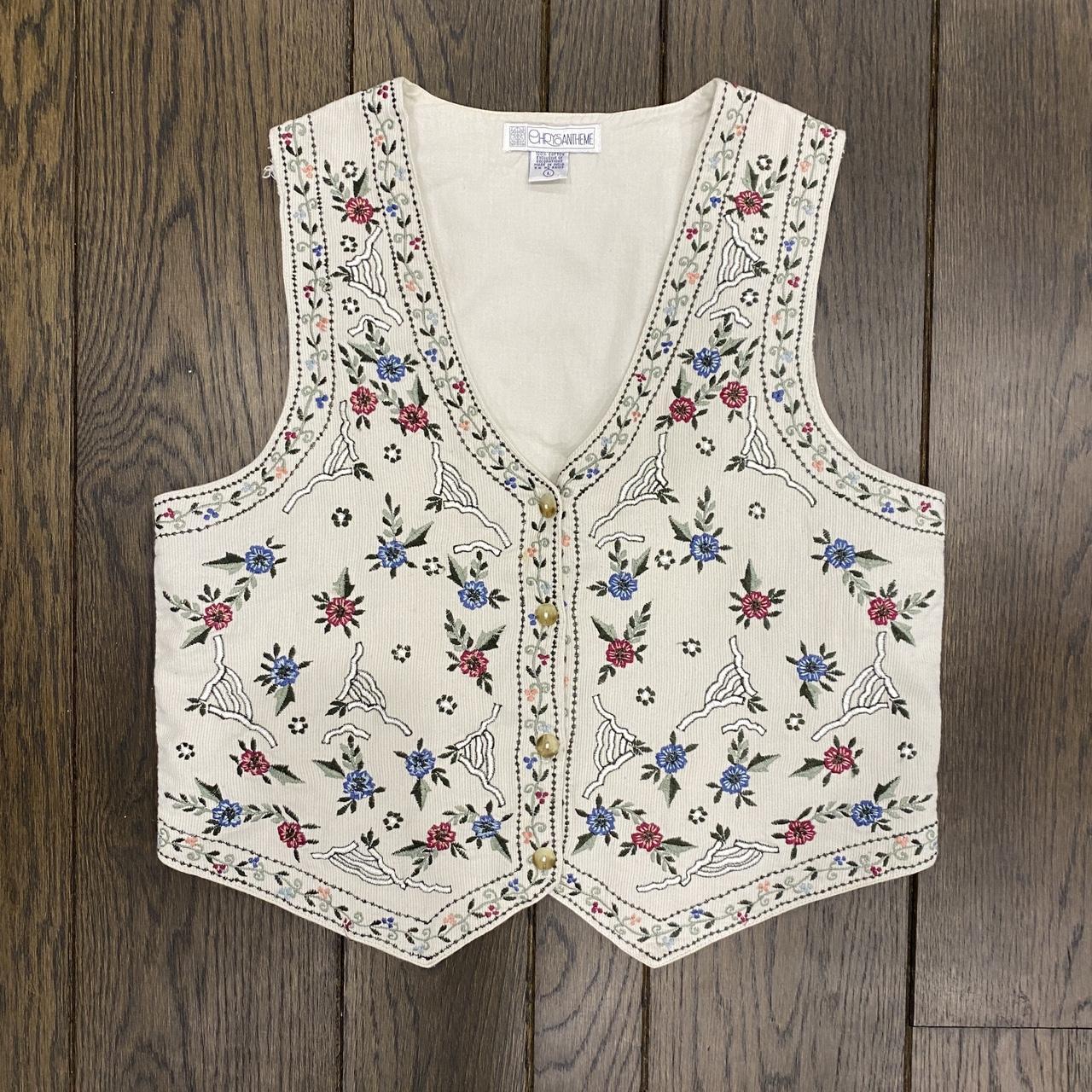 Vintage embroidery floral vest🪻🌷🌹 Size L, can adjust... - Depop