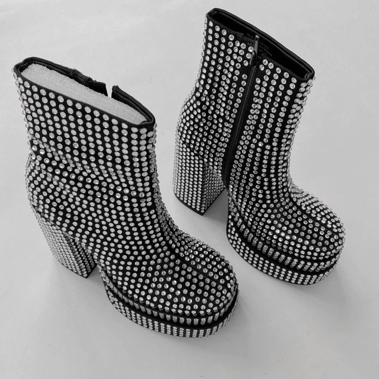 Steve Madden Womens Black And Silver Boots Depop 2831