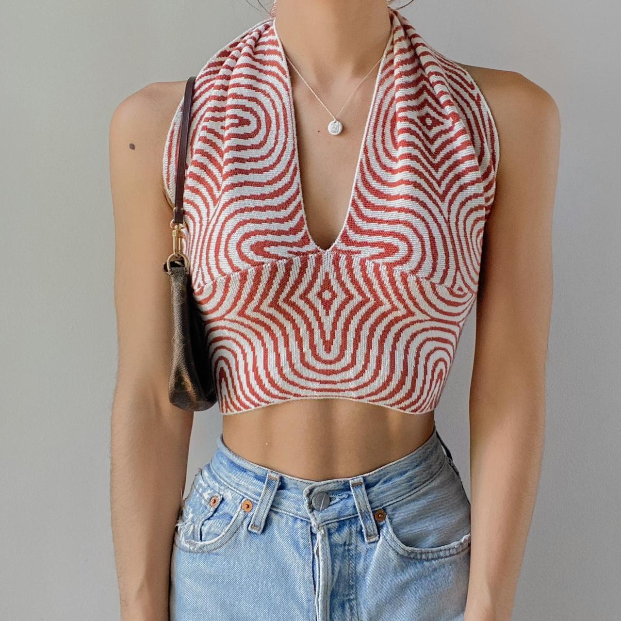 Halter top outlet jumper