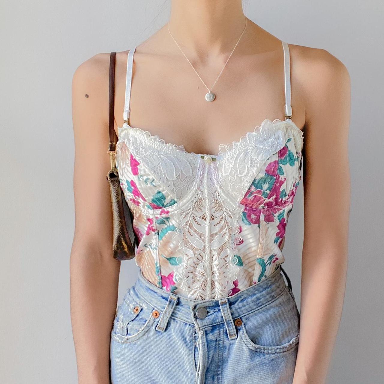 New top without tags Free People Floral Bodysuit Size: XS Wildflower allover prin