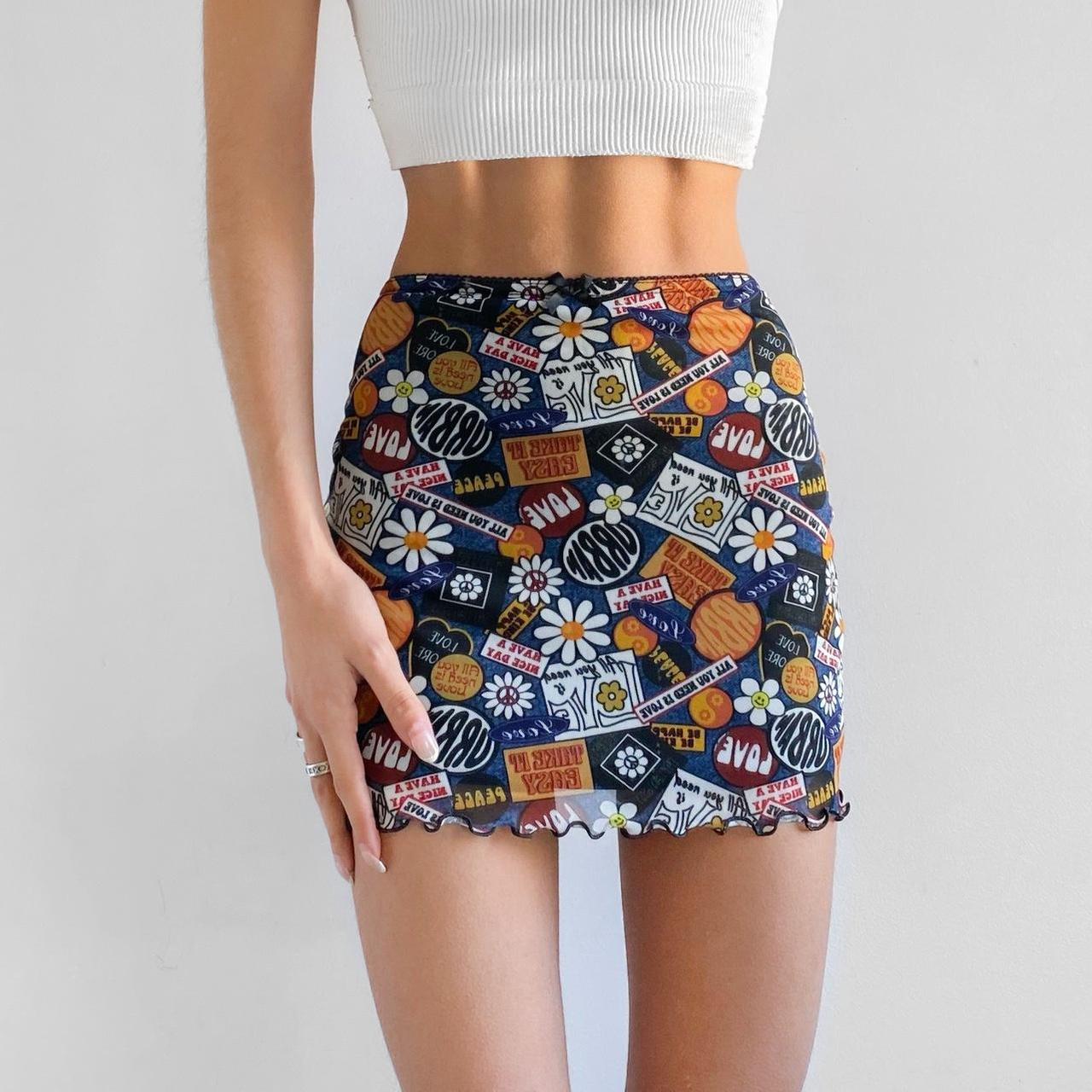 Urban Outfitters Badge Daisy Graphic Print Depop