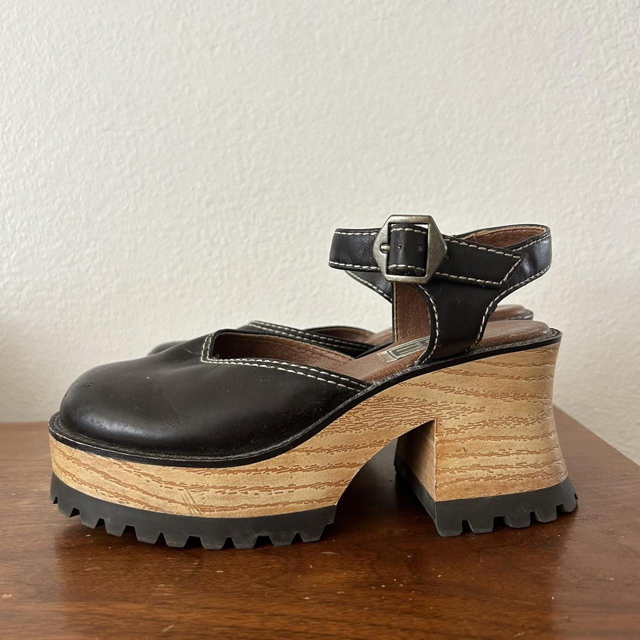 UGG® Goldenstar Slingback | Womens Platform Sandals | Rogan's Shoes