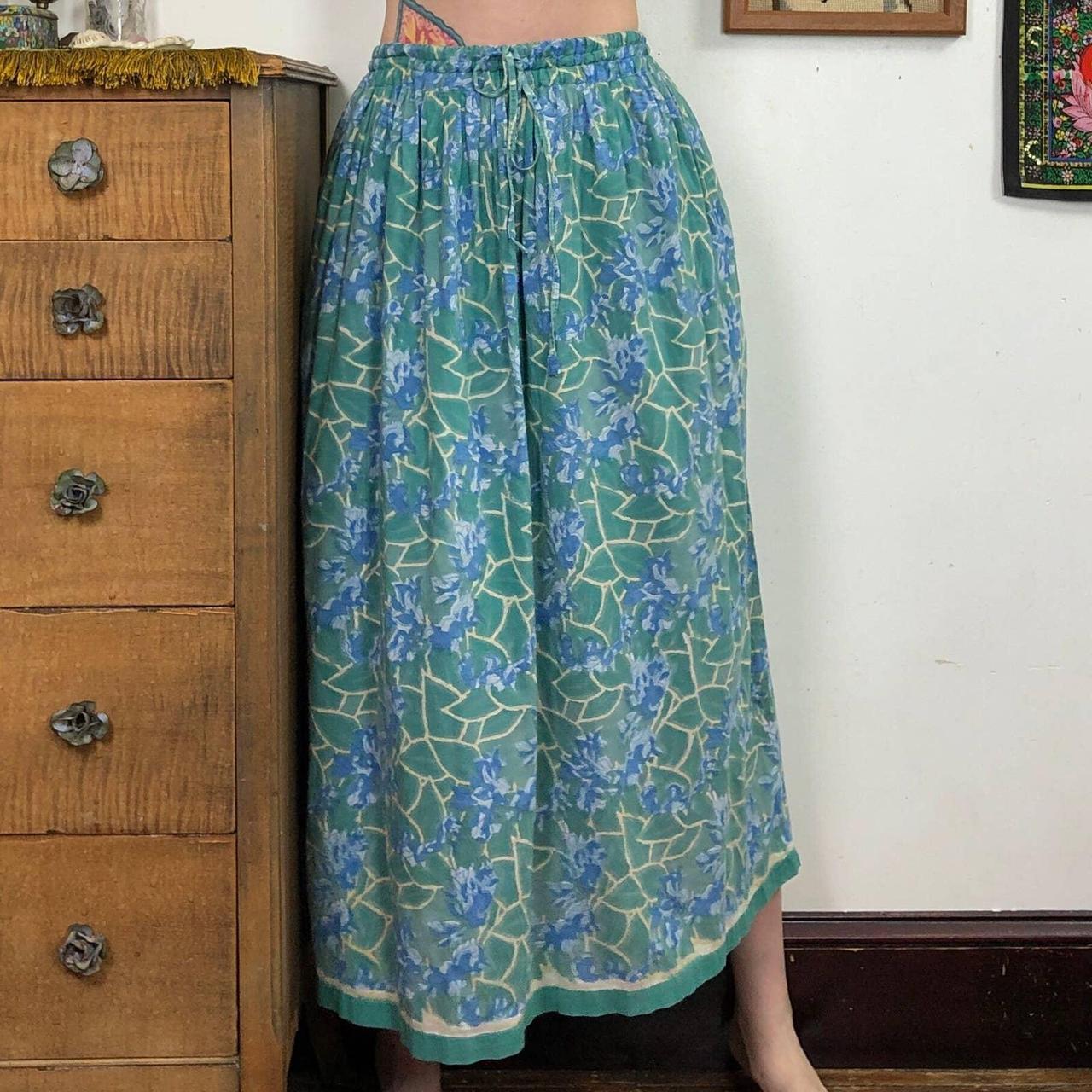 ANOKHI Women's Blue and Green Skirt (5)