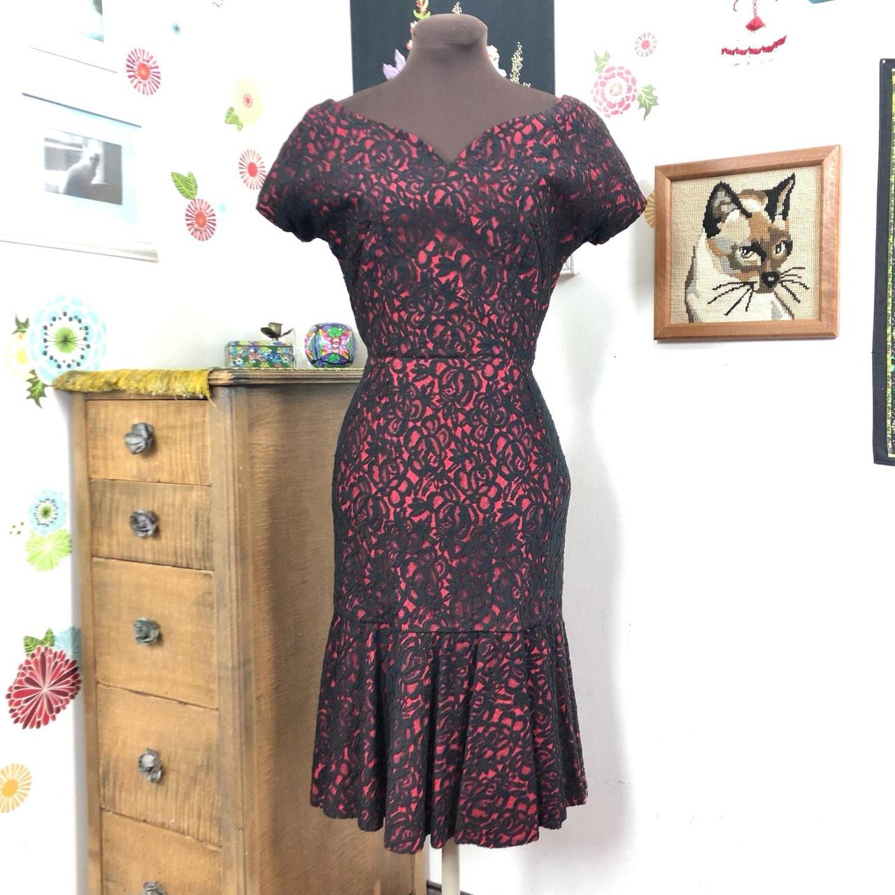 item listed by vintagepussycat