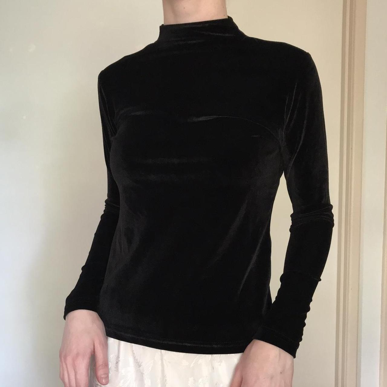 Black velvet/velour mock neck long sleeve 🖤 A... - Depop