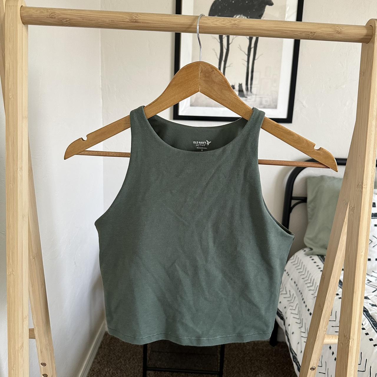 Old Navy Women's Green Crop-top | Depop