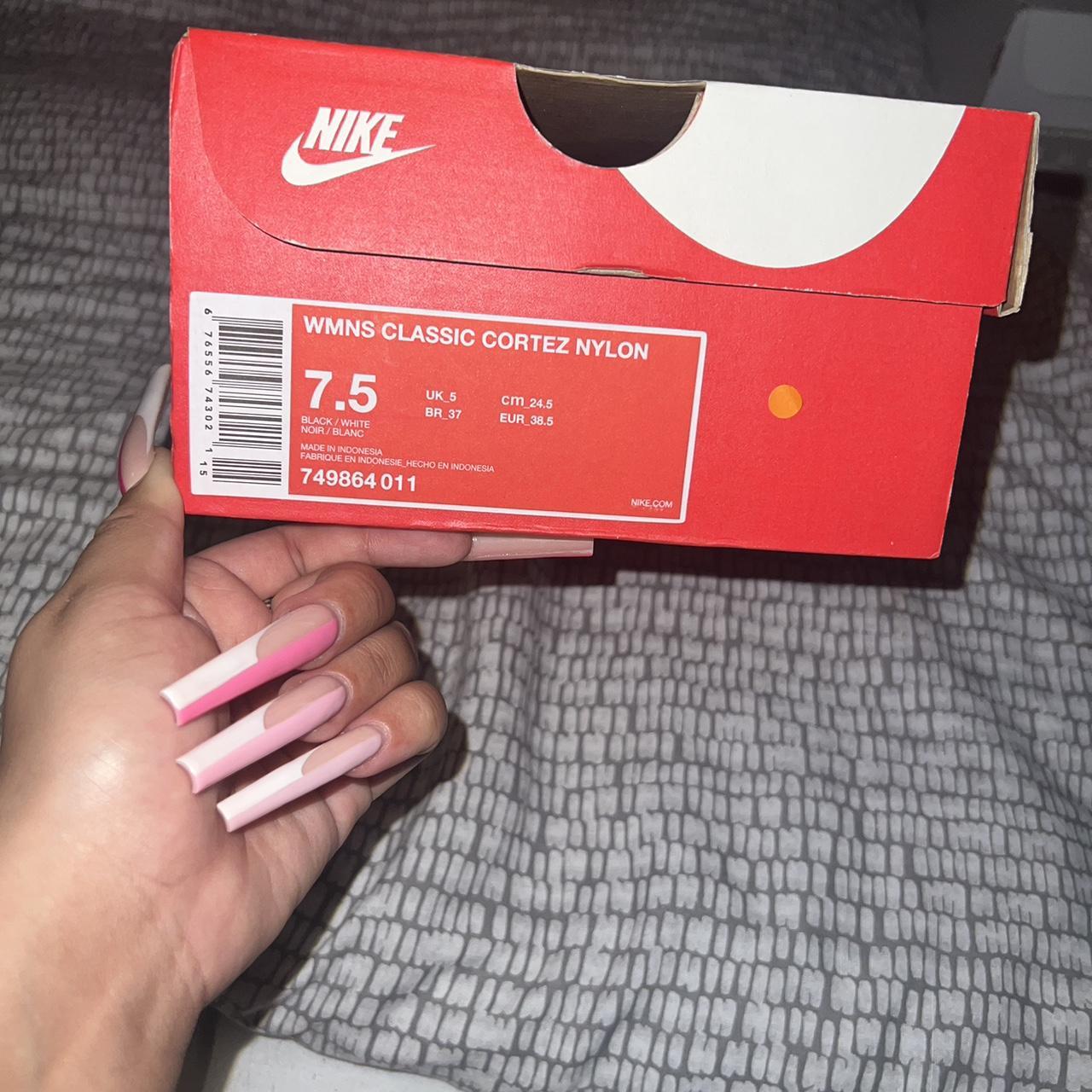nike cortez worn