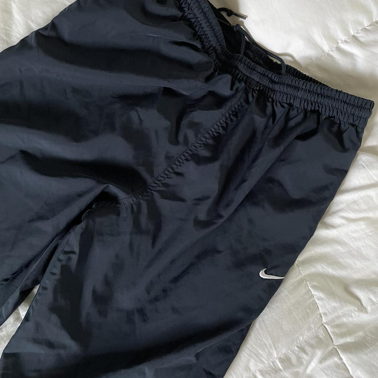 Nike Women's Navy Joggerstracksuits Depop
