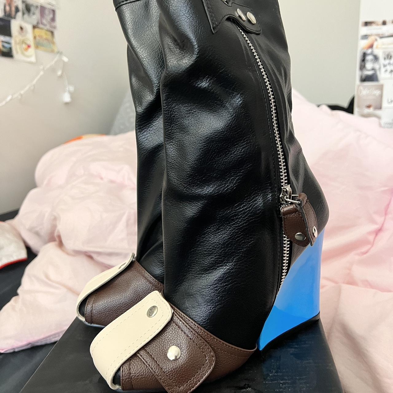 EGO Women's Black and Blue Boots (2)