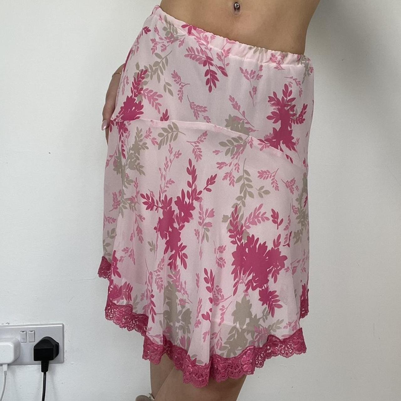 Beautiful floral pink skirt Double layered skirt... - Depop