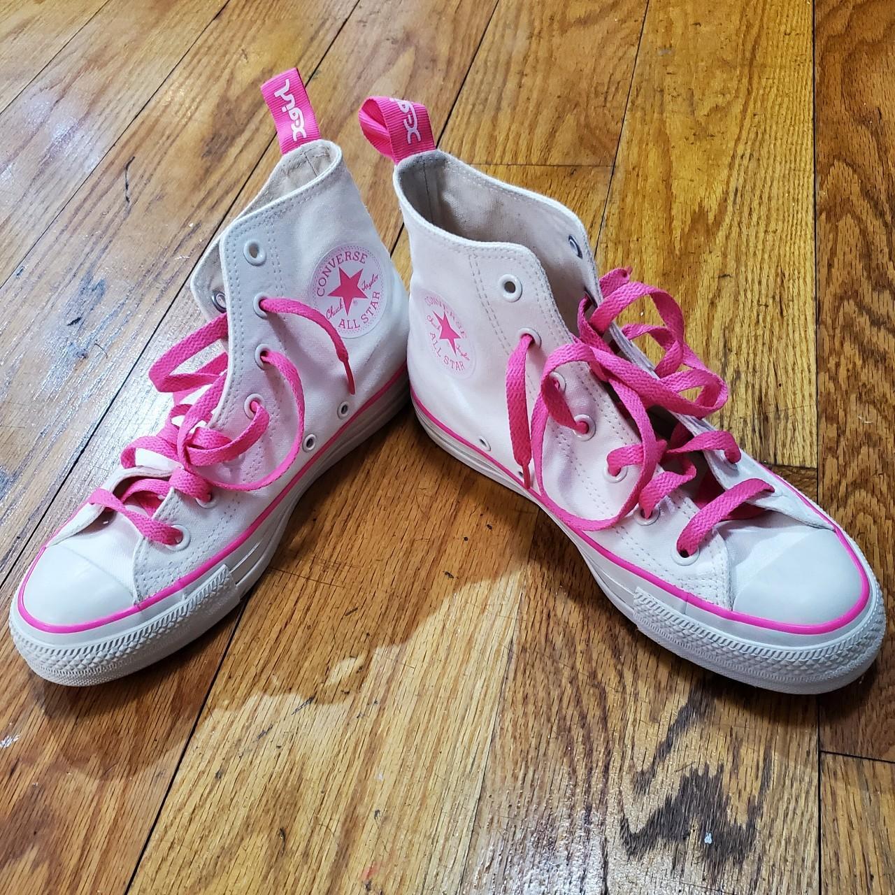 Converse pink trainers best sale