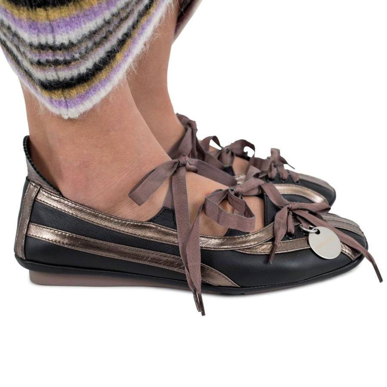 靴 KIKO KOSTADINOV LELLA SHOES 38 LELLA HYBRID - CLOUD / FLINT / FOSSIL+SMOKE – KIKO KOSTADINOV