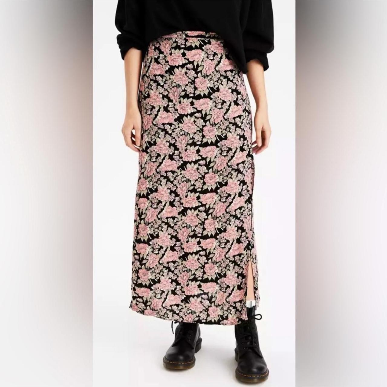 American eagle shop floral maxi skirt