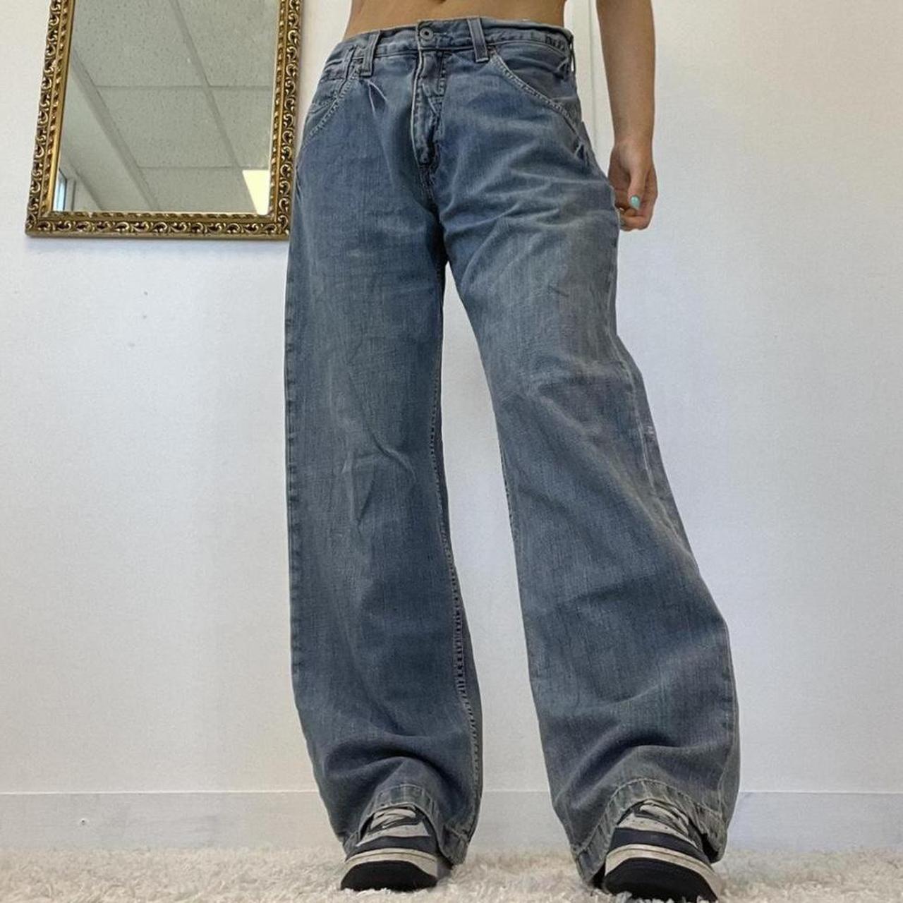 item listed by depopbydaisy