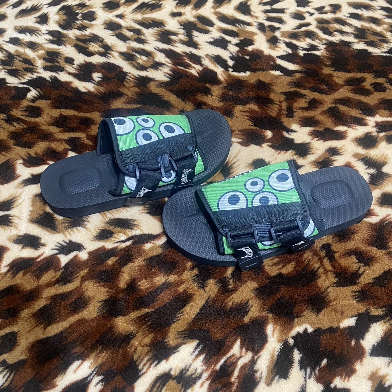 GLO GANG SLIDESS! chief keef green googly eye | Depop