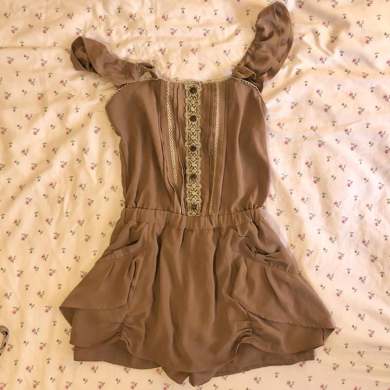 item listed by moon_pi