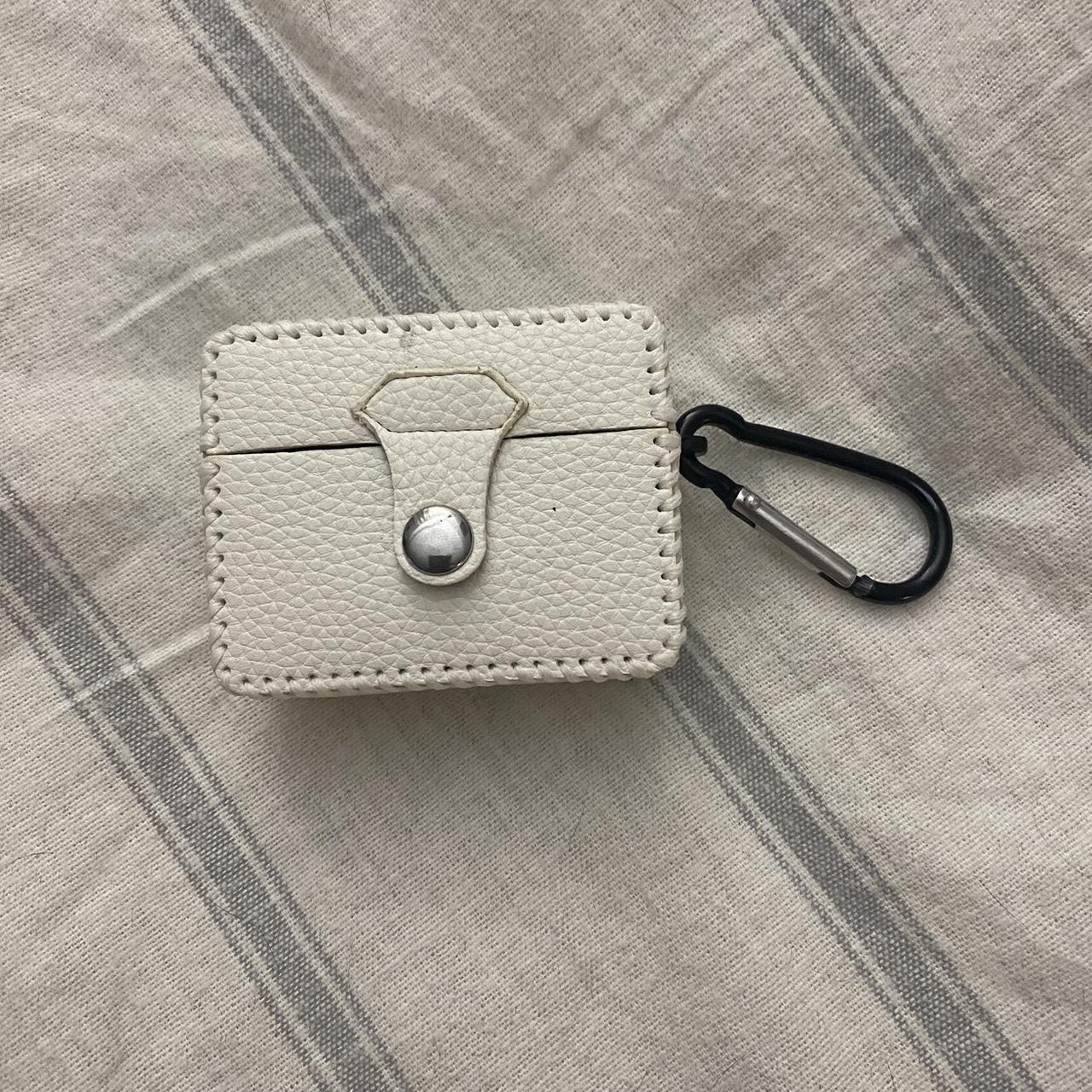 SHEIN white faux leather airpods pro case never used - Depop