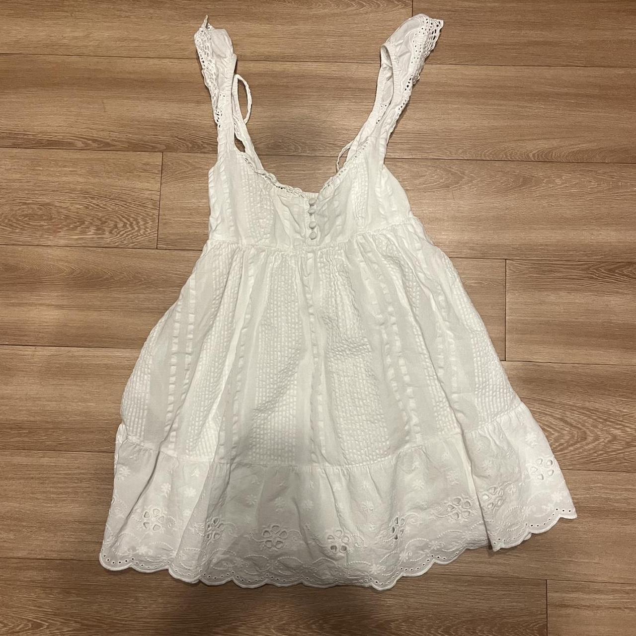 White Urban Outfitters dress. Size small, super cute... - Depop