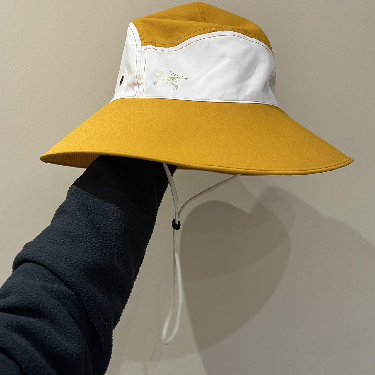 Arcteryx sinsola hat colour block Light pink /... - Depop