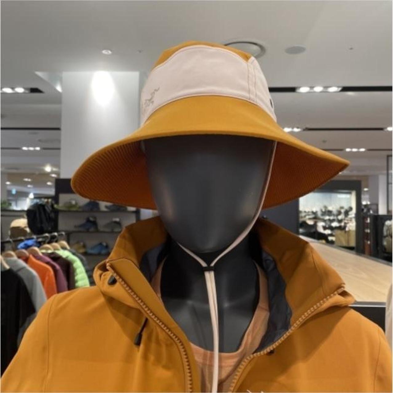 Arcteryx sinsola hat colour block Light pink /... - Depop