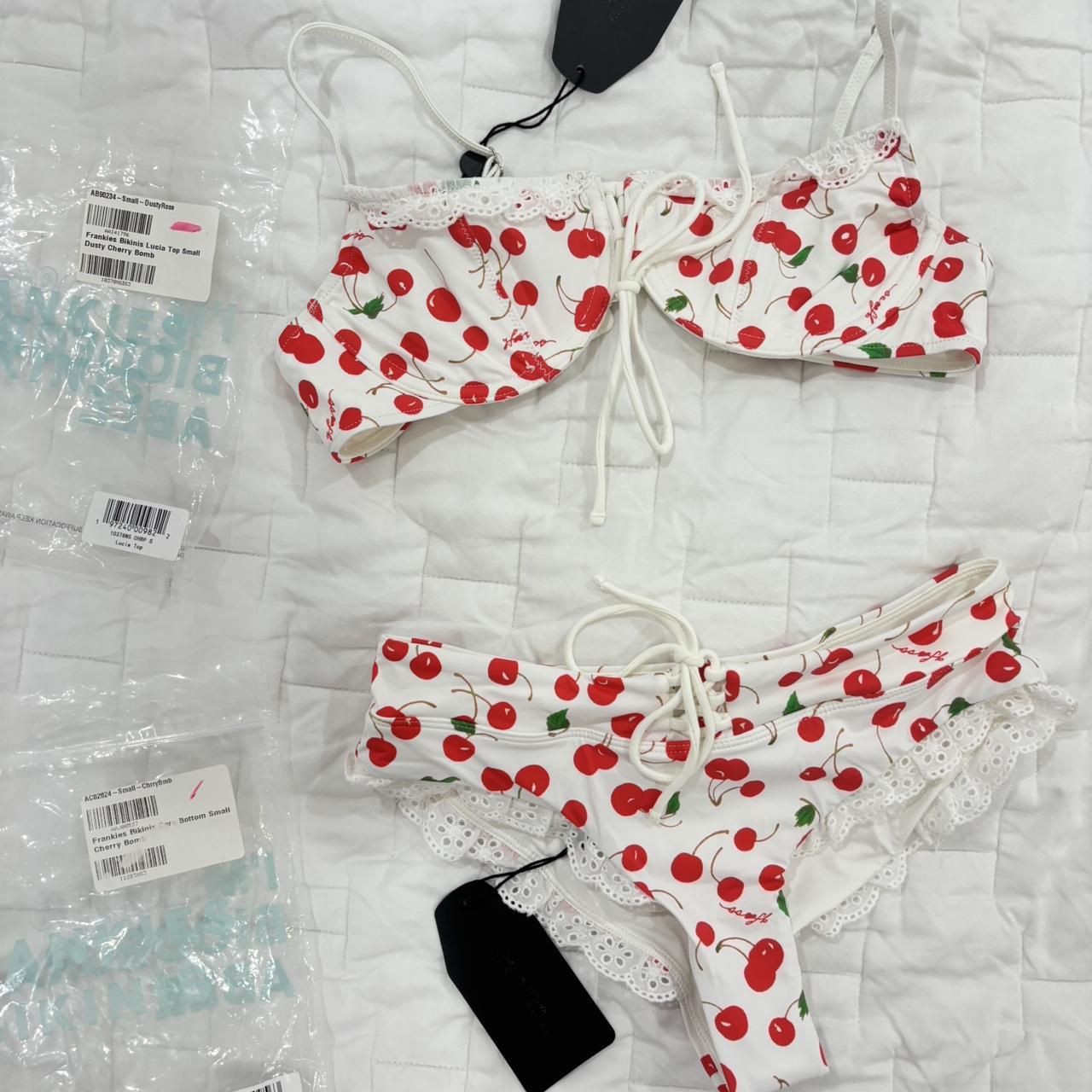 item listed by jadefmorales