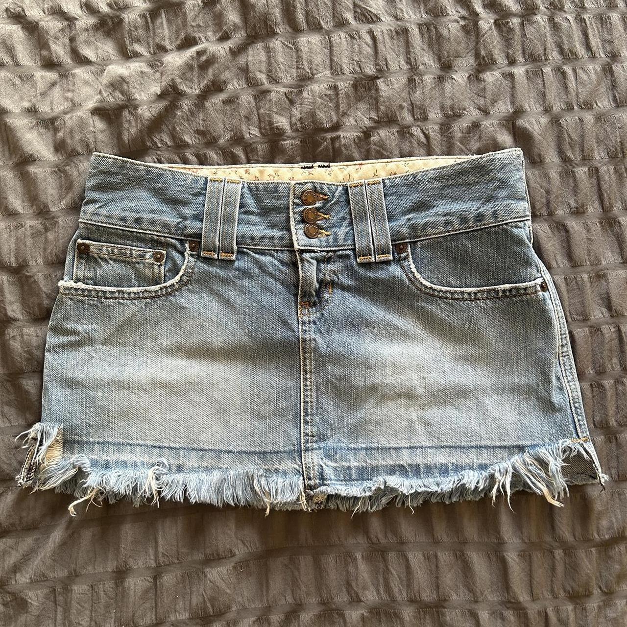 Abercrombie & Fitch Women's Skirt | Depop