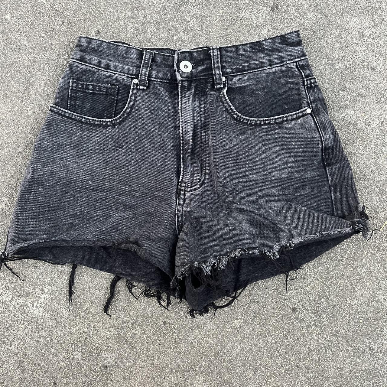 Cotton on high rise mom shorts Size 2 Used 9.5/10... Depop