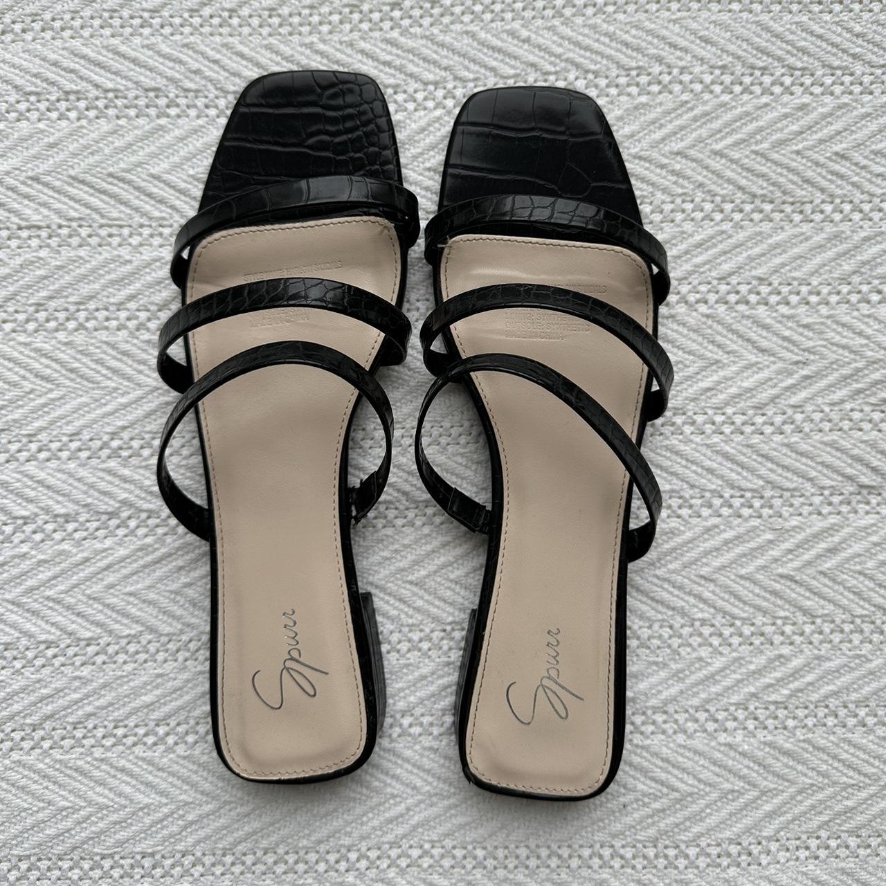 Spurr sandals outlet