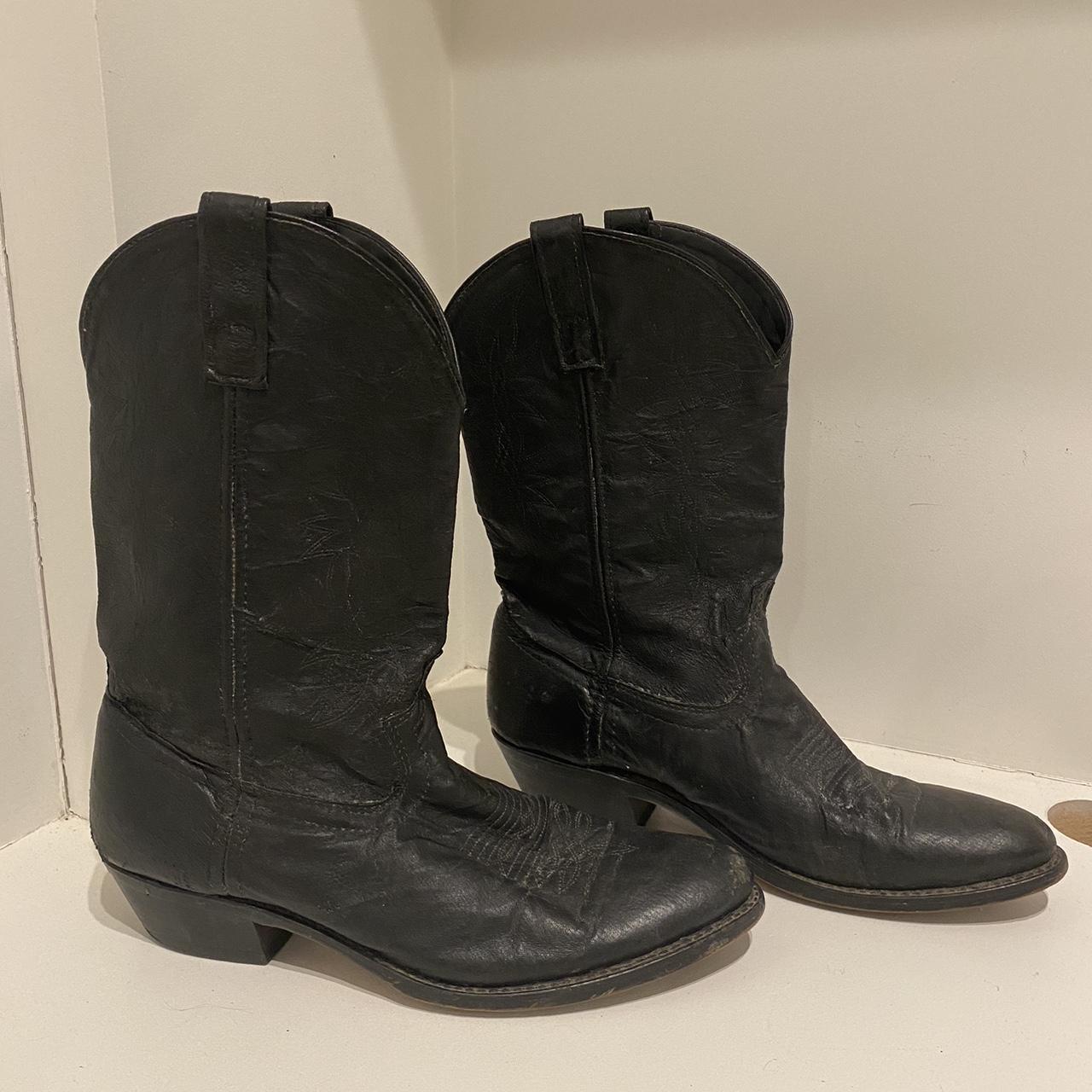 mens cowboy boots size 10