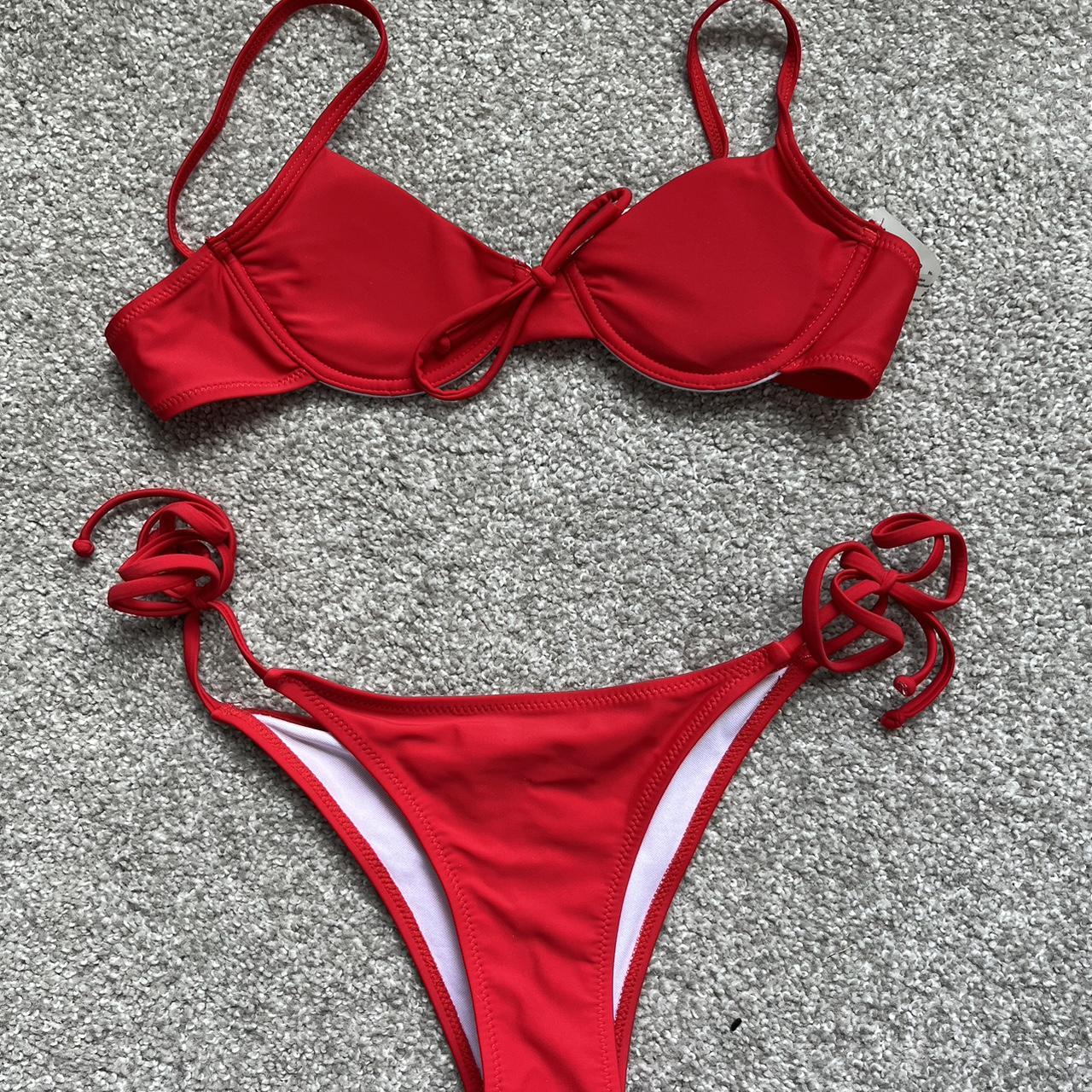 SHEIN Women's Red Bikinisandtankinisets Depop