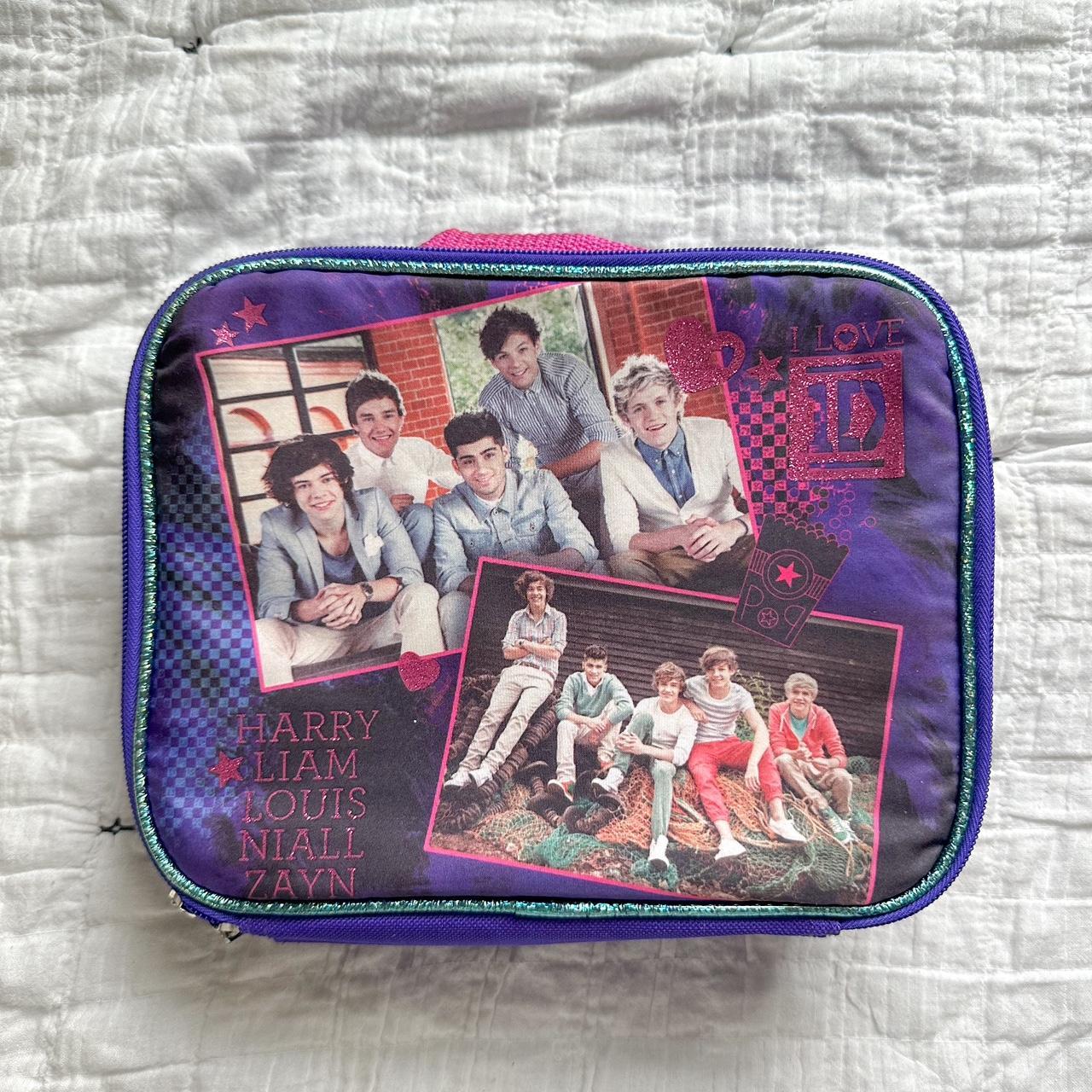 one direction lunch box the front is slightly faded... - Depop