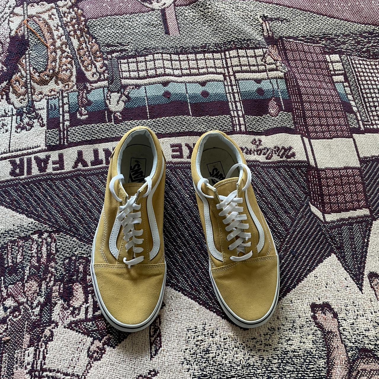 Old school vans discount yellow