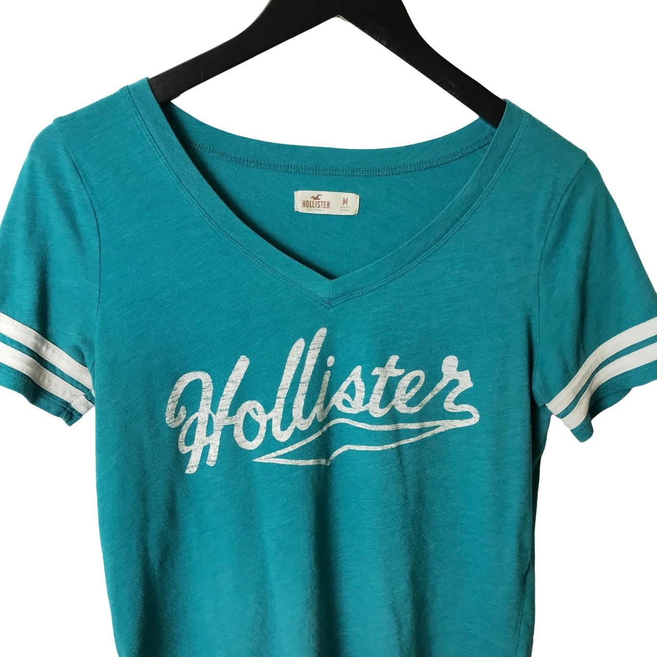 Hollister T Shirt Classic Trendy V-Neck Graphic Tee - Depop