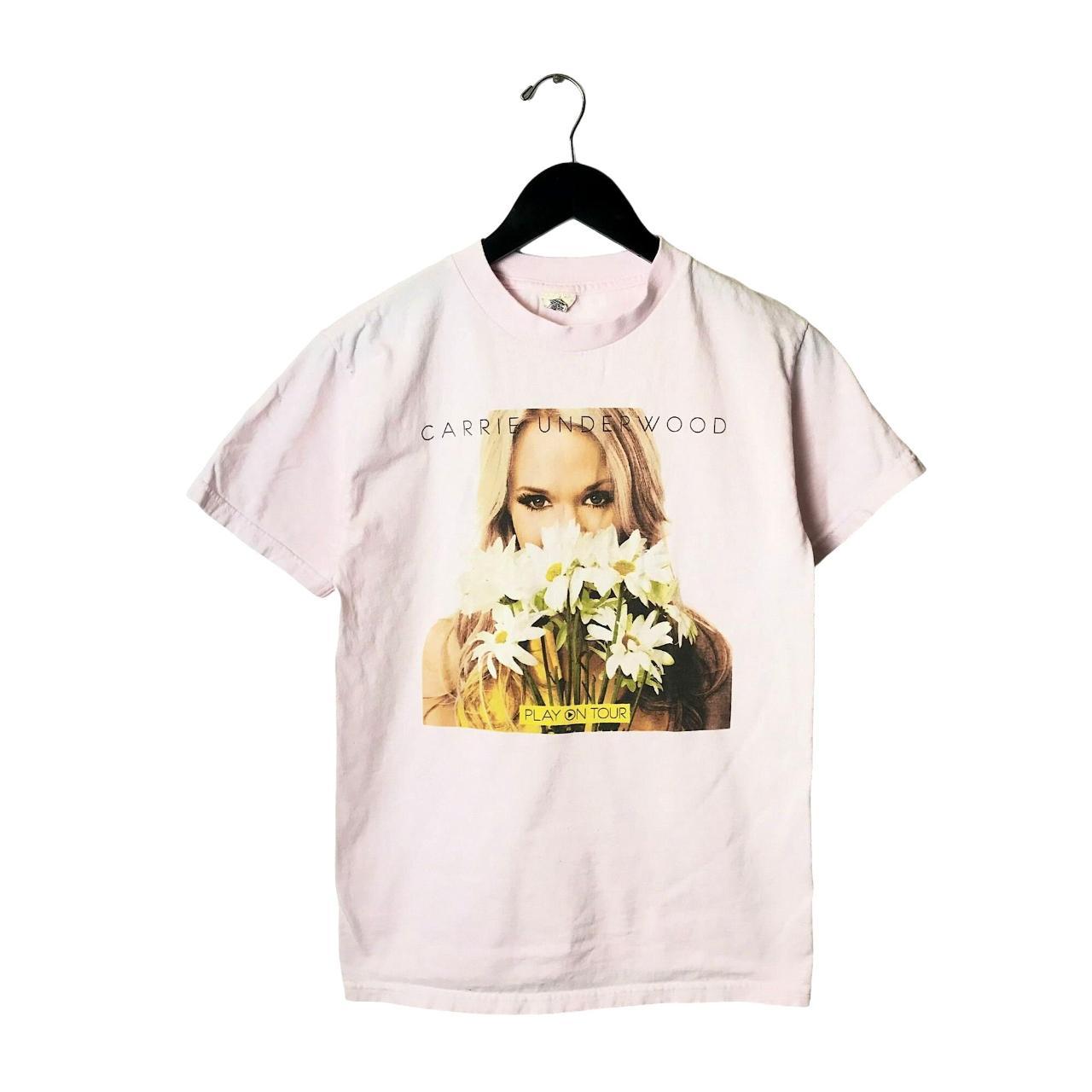 2010 Carrie Underwood Play On Tour T Shirt American&mldr; - Depop