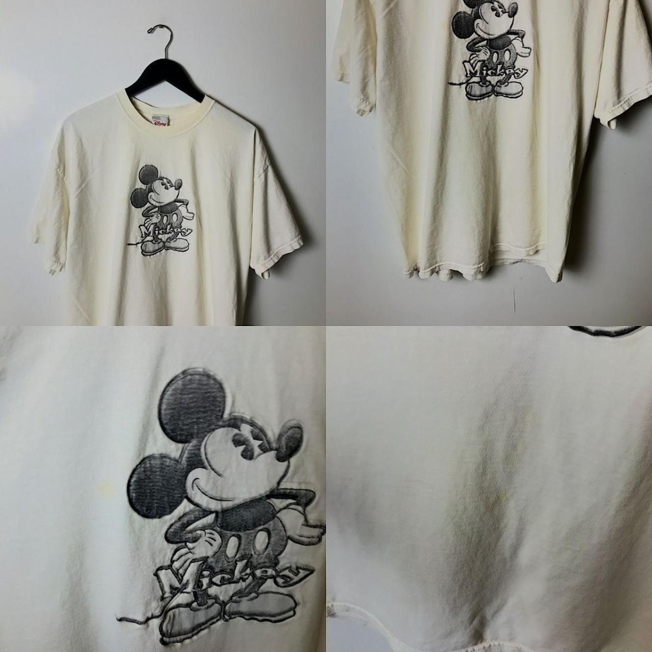 Vintage 90s Mickey USA Disney Store T-shirt Cool - Depop