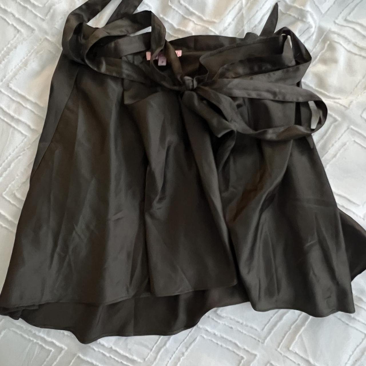 Verge Girl green wrap silk mini skirt So cute! AUS... Depop