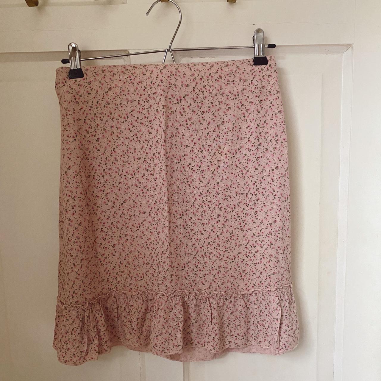 brandy melville pink floral midi skirt sold out - Depop