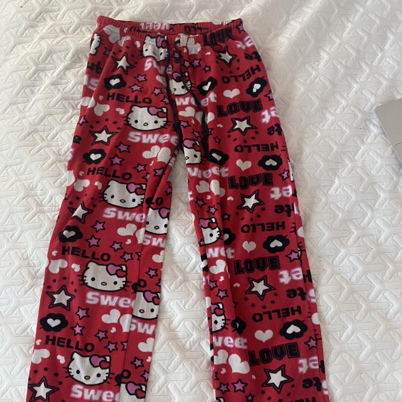 hello kitty pants size m message w questions - Depop