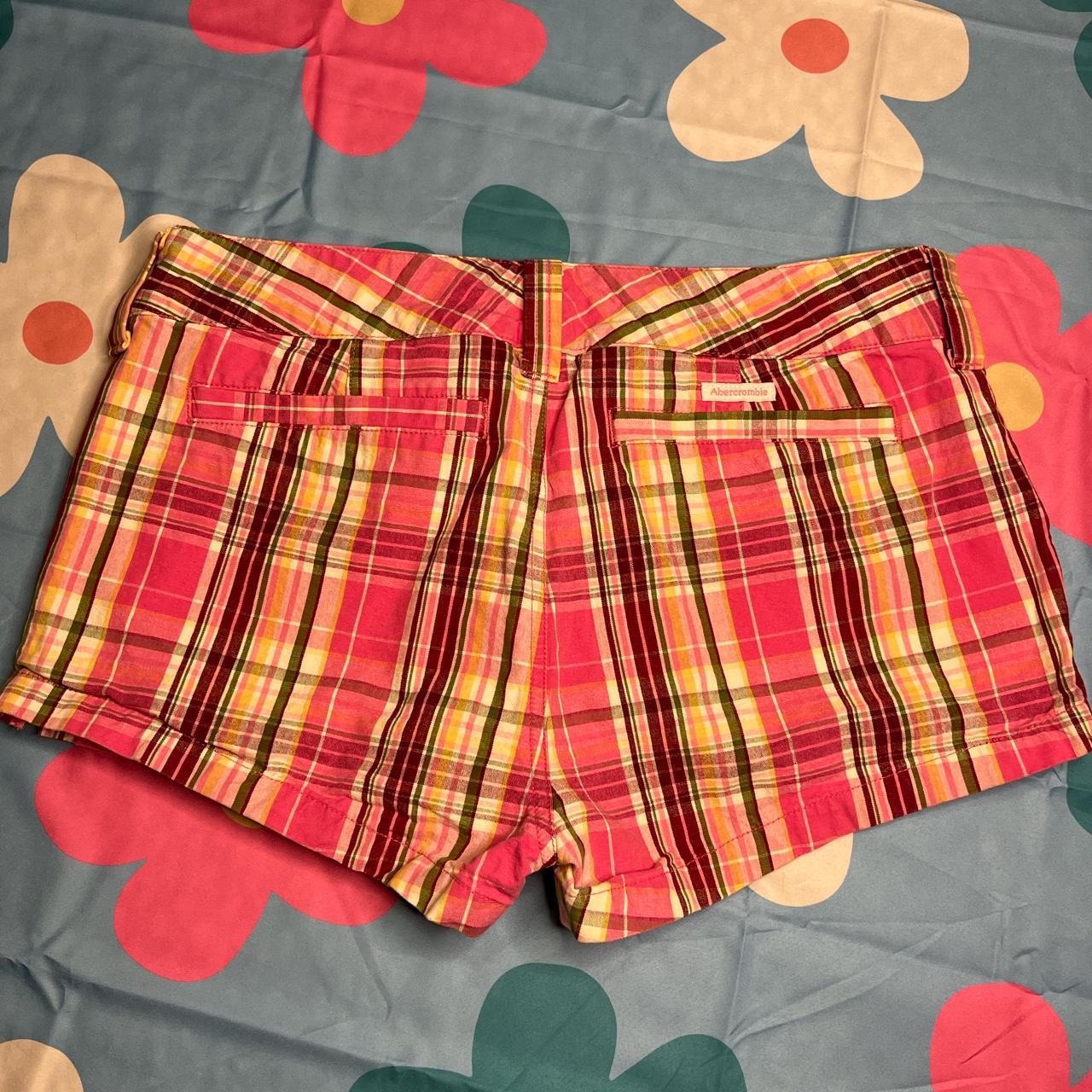 Abercrombie & Fitch Women's Shorts | Depop