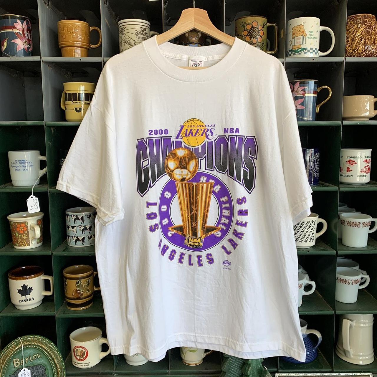 Vintage Los Angeles Lakers basketball Disney Mickey - Depop