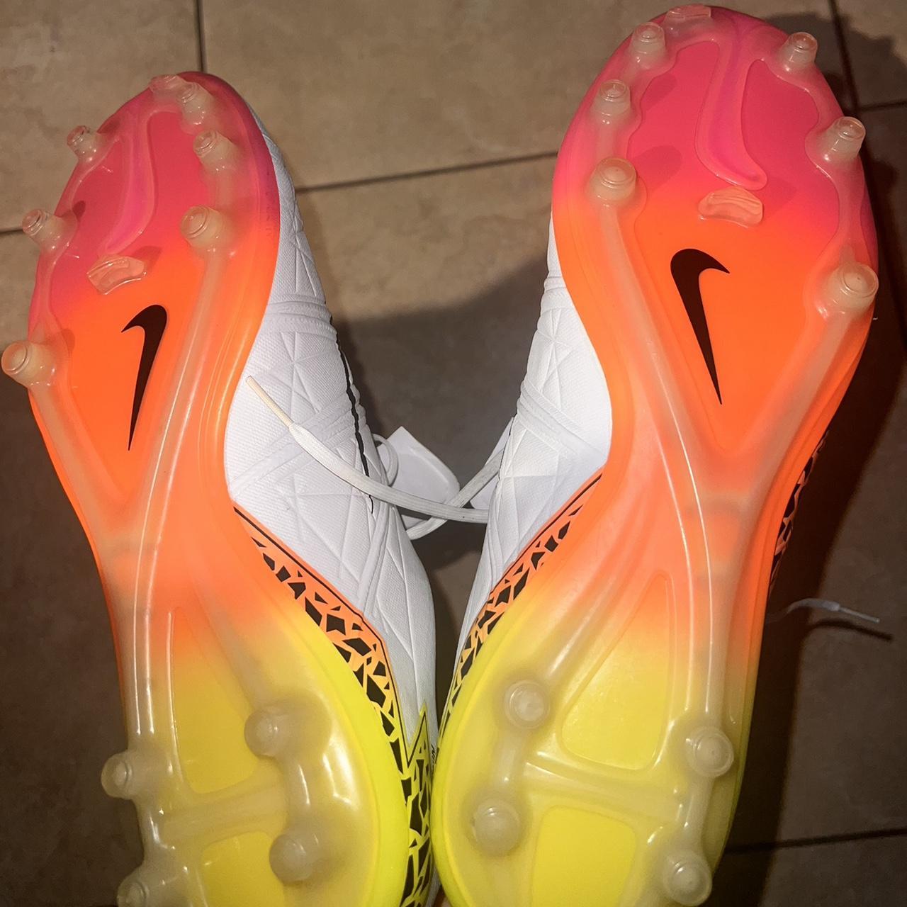 hypervenom phinish fg shoes