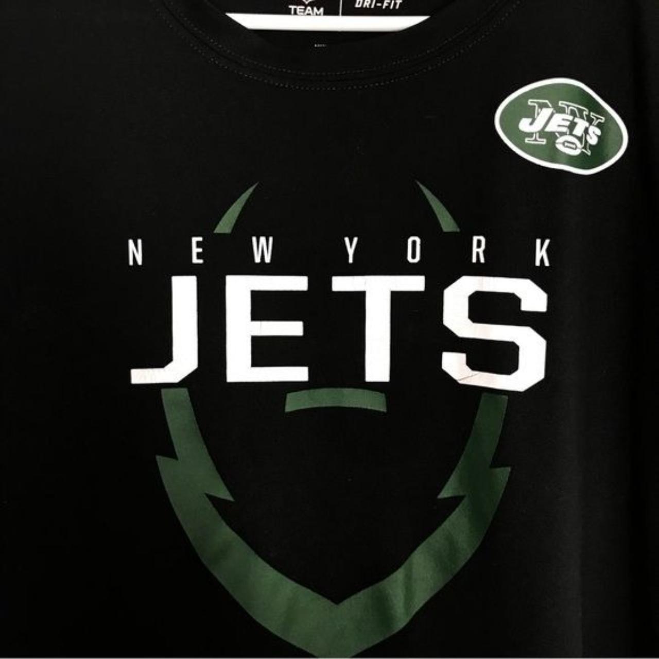 Nike Mens Dri Fit NFL Team Apparel New York Jets Tee - Depop