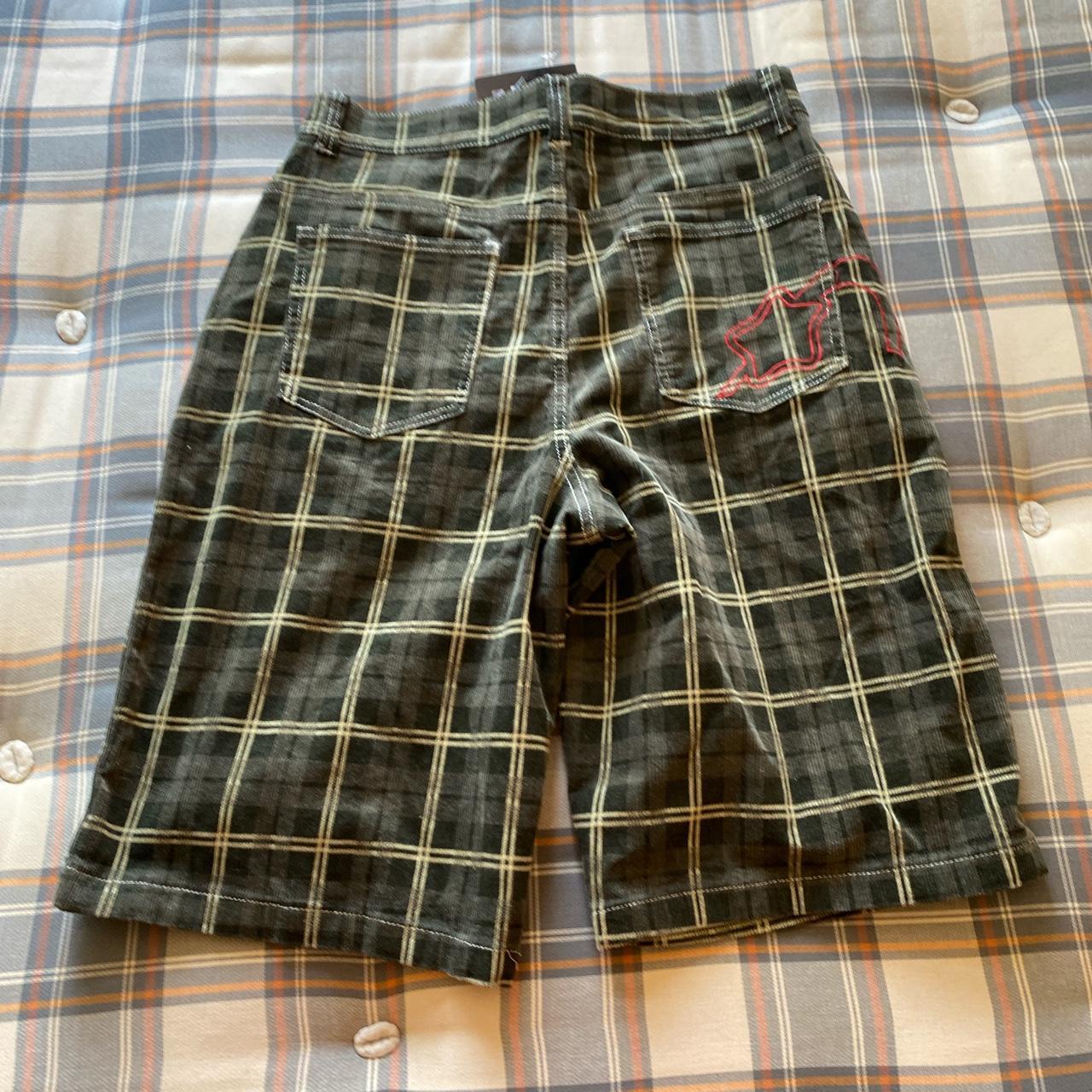 PLAID JADED LONDON BAGGY JORTS - Depop